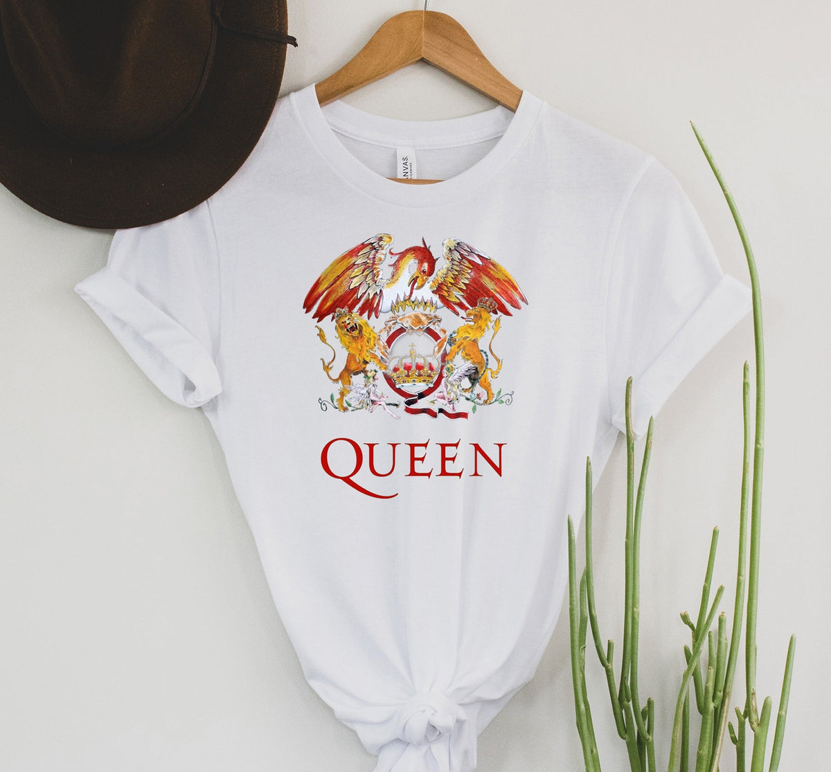 Wholesale Queen Graphic Tee - Black