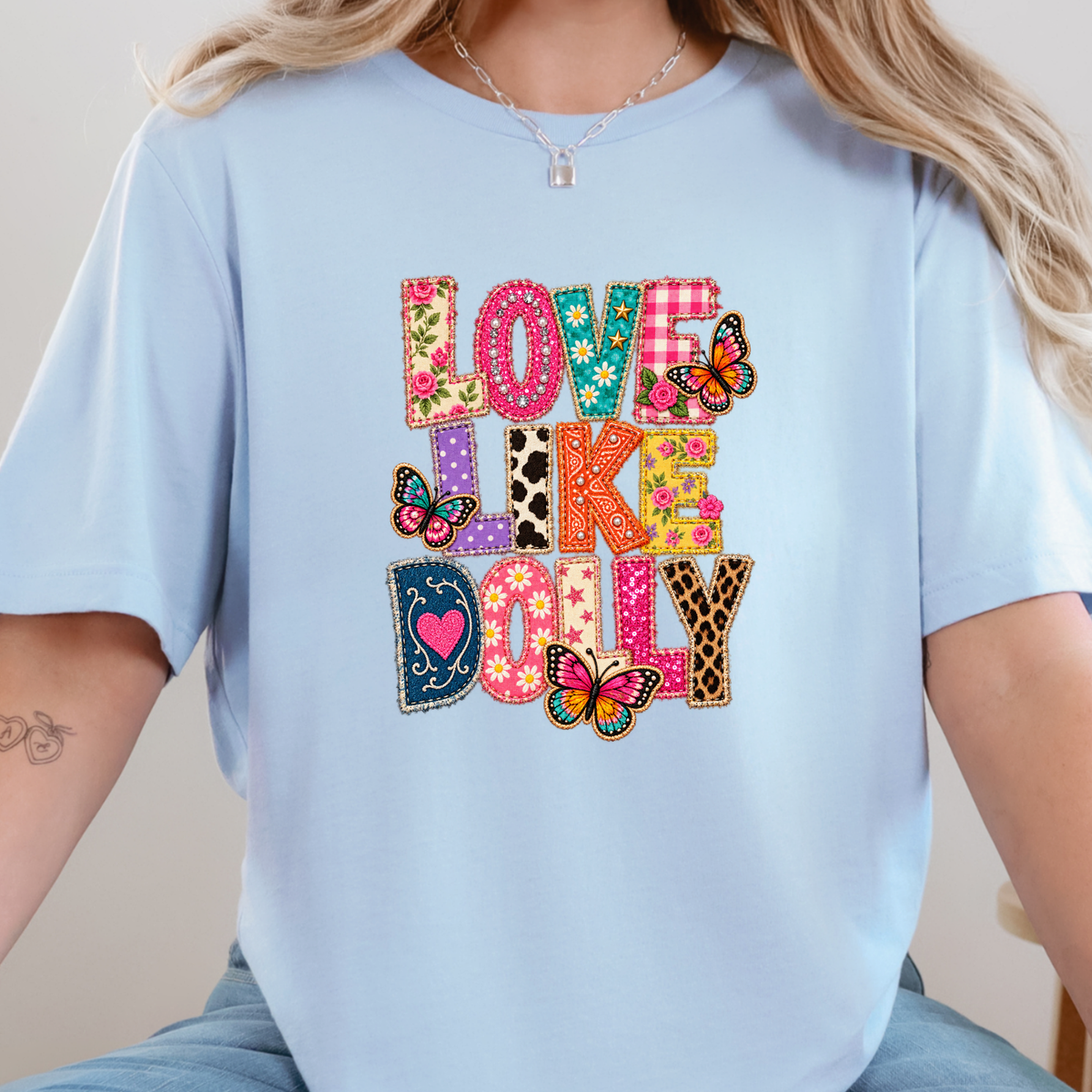 Wholesale Quilted Love Like Dolly Graphic Tee - Baby Blue