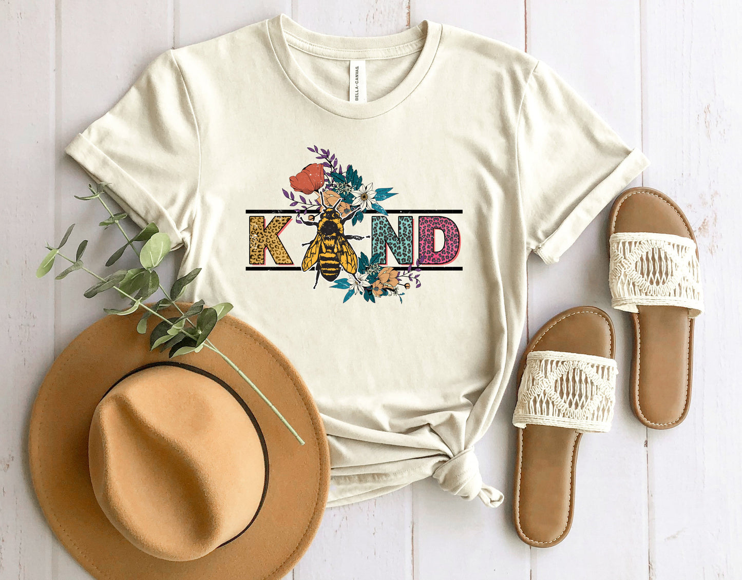 Wholesale Bee Kind Graphic Tee - Mint