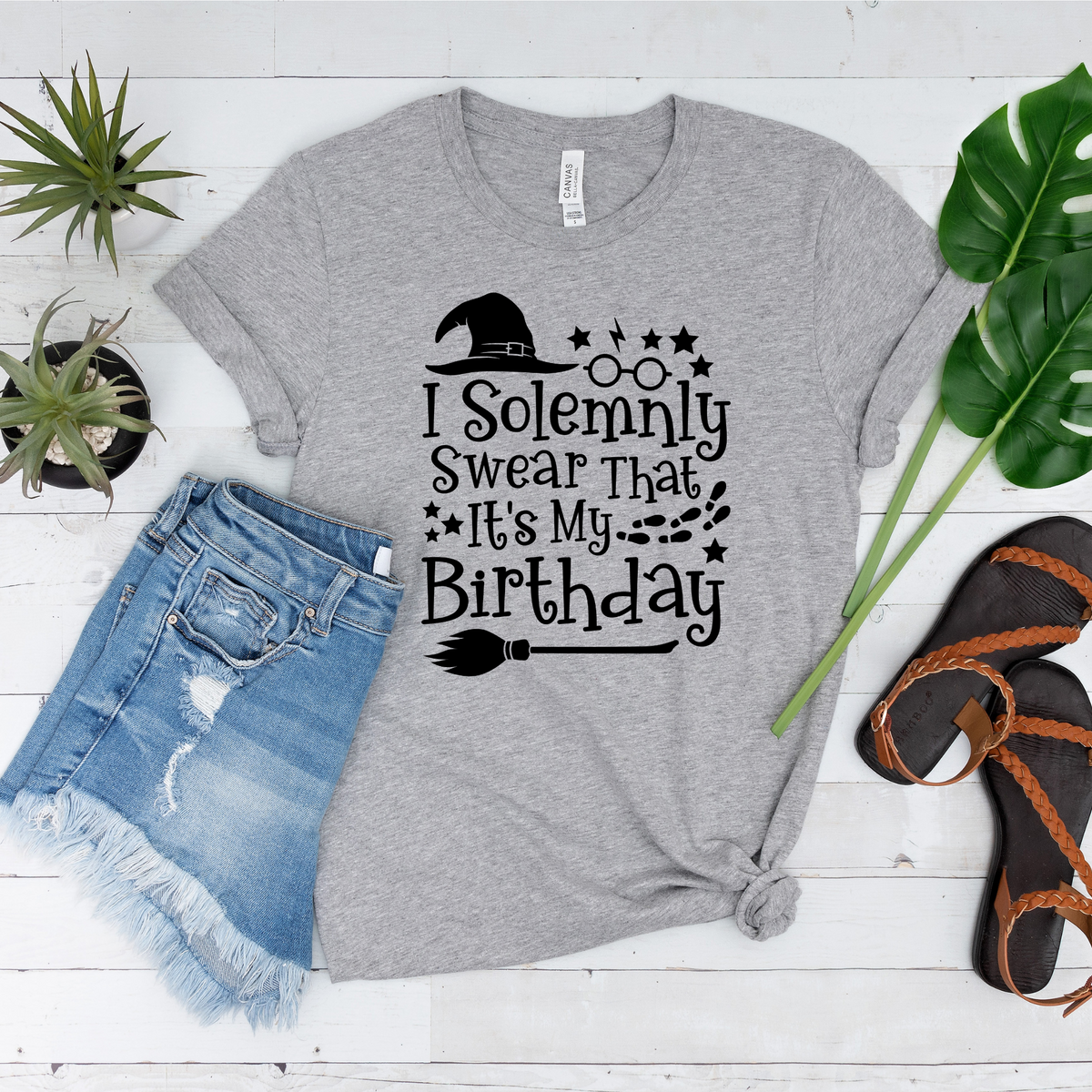 Wholesale Solemnly swear its my birthday Graphic Tee - Grey Tee