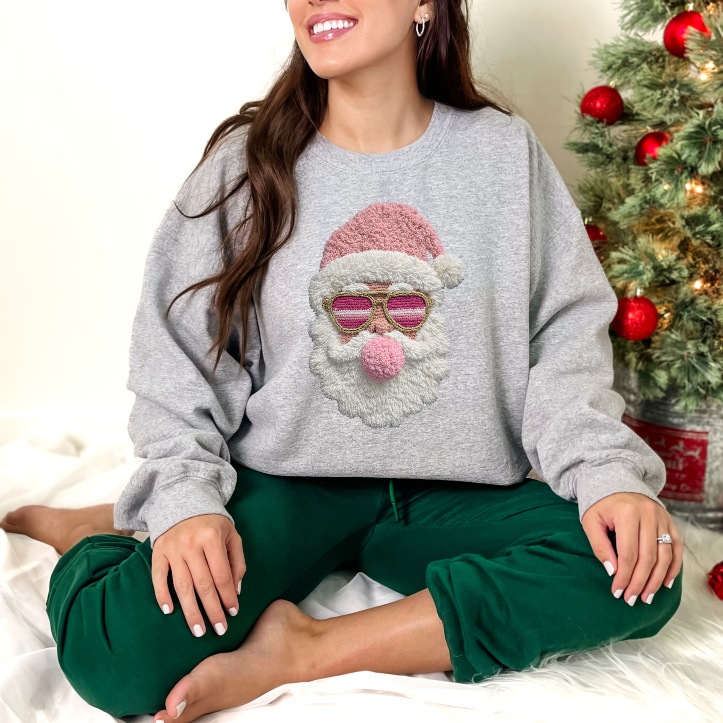 Wholesale Pink Yarn Santa Sweatshirt - Grey Sweatshirt