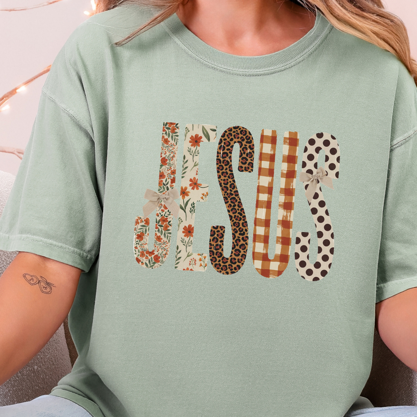 Wholesale Fall Jesus Graphic Tee - CC Bay