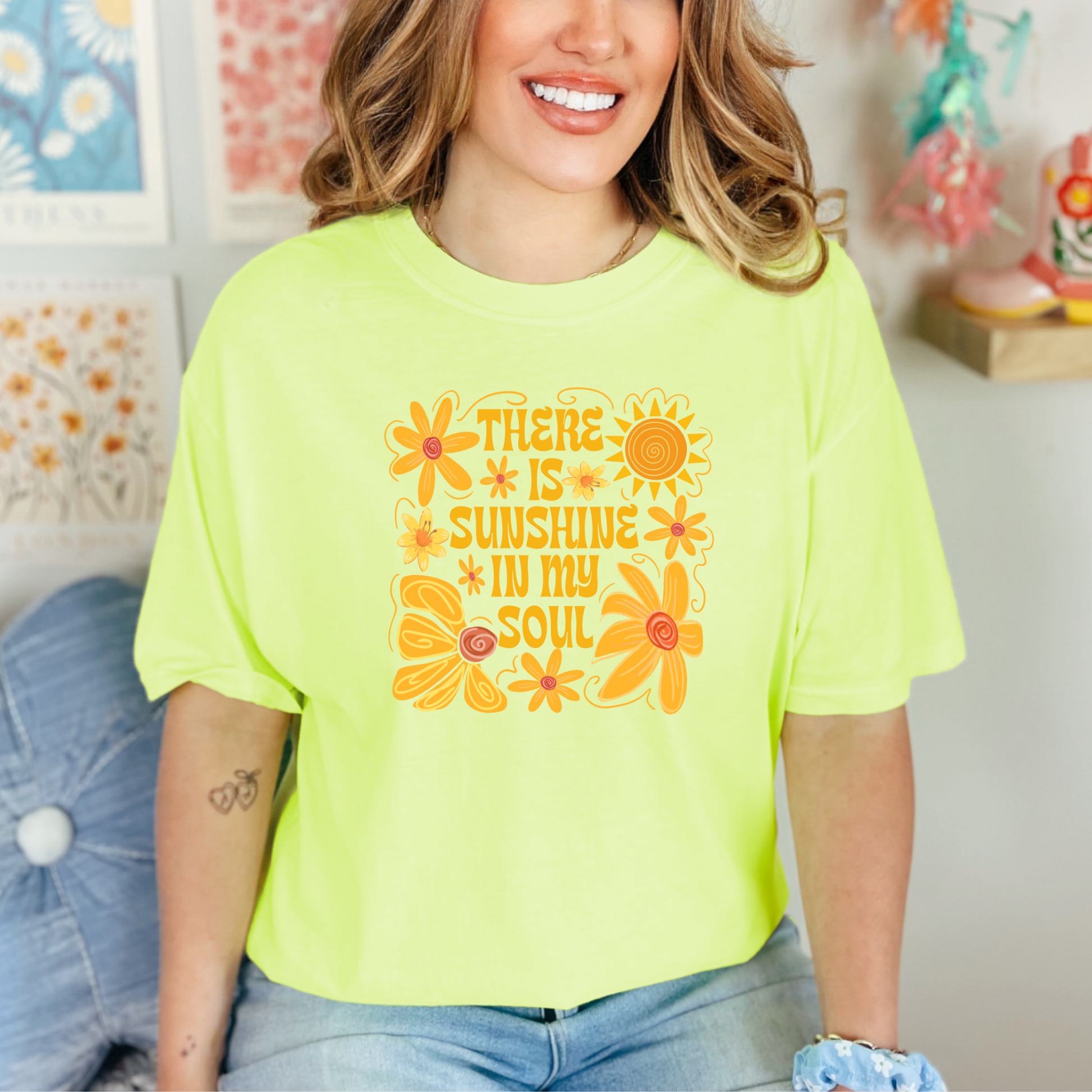 Wholesale Sunshine in my Soul Graphic Tee - CC Neon Lemon