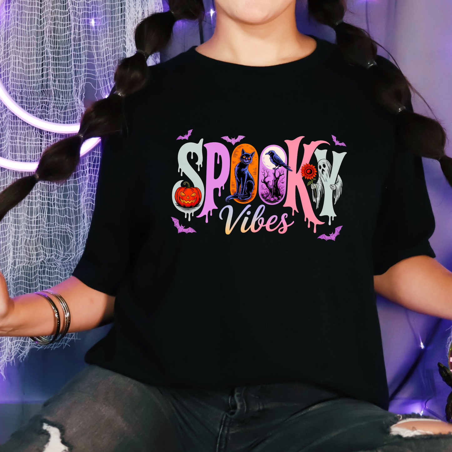Wholesale Spooky Vibes Retro Graphic Tee - Black