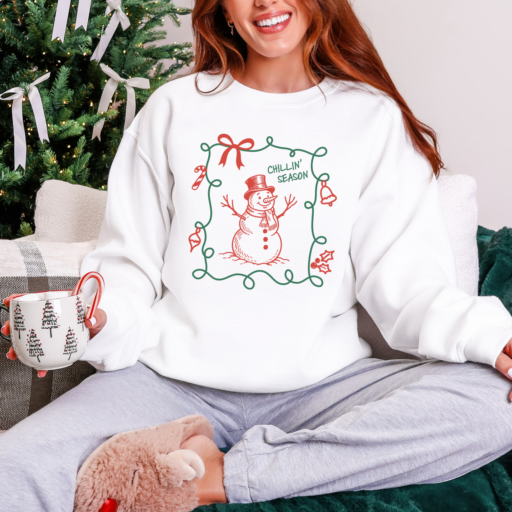 Wholesale Chillin Season Sweatshirt - White Sweatshirt