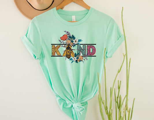 Wholesale Bee Kind Graphic Tee - Heather Sand