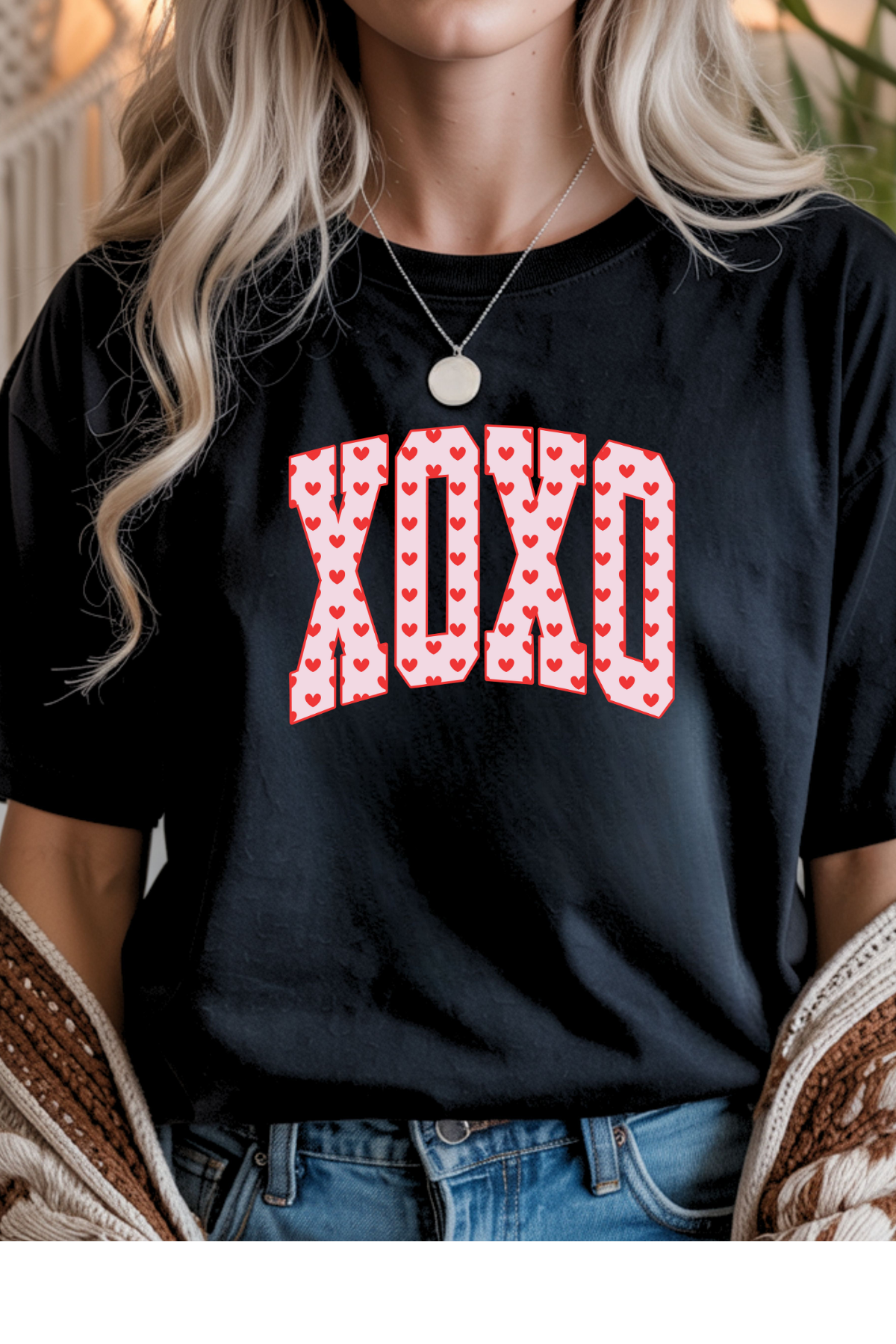 Wholesale Valentine's Day - XOXO #5 - Black Gildan Tee