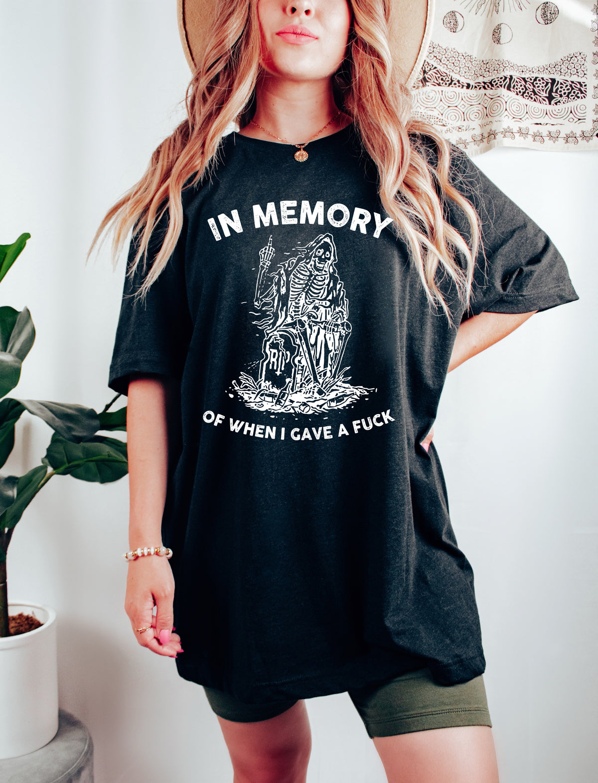 Wholesale In Memory Graphic Tee - Comfort Colors Black