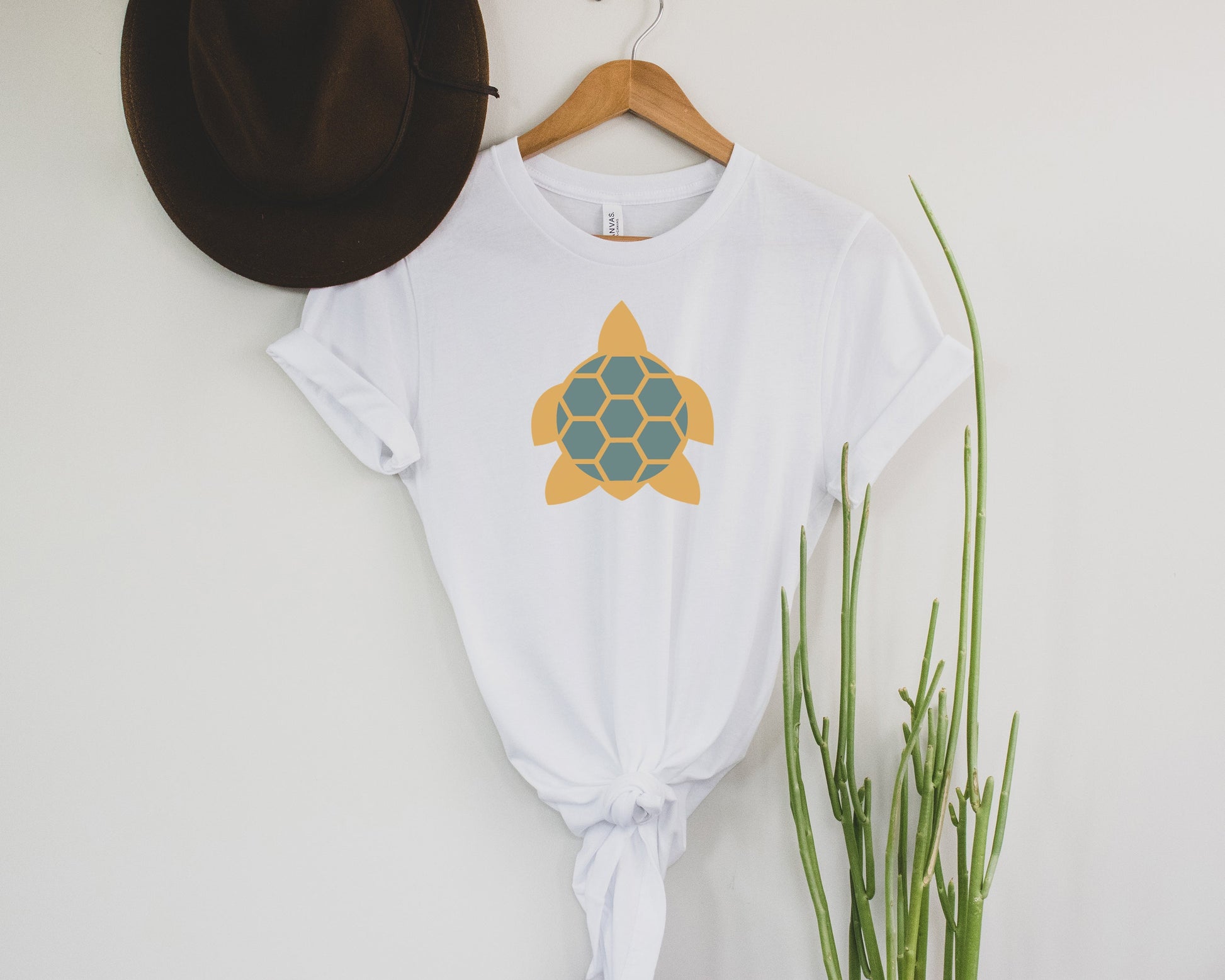 Wholesale Lauren Turtle Logo Graphic Tee - White Tshirt
