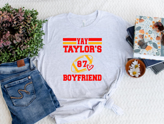 Yay Taylors Boyfriend